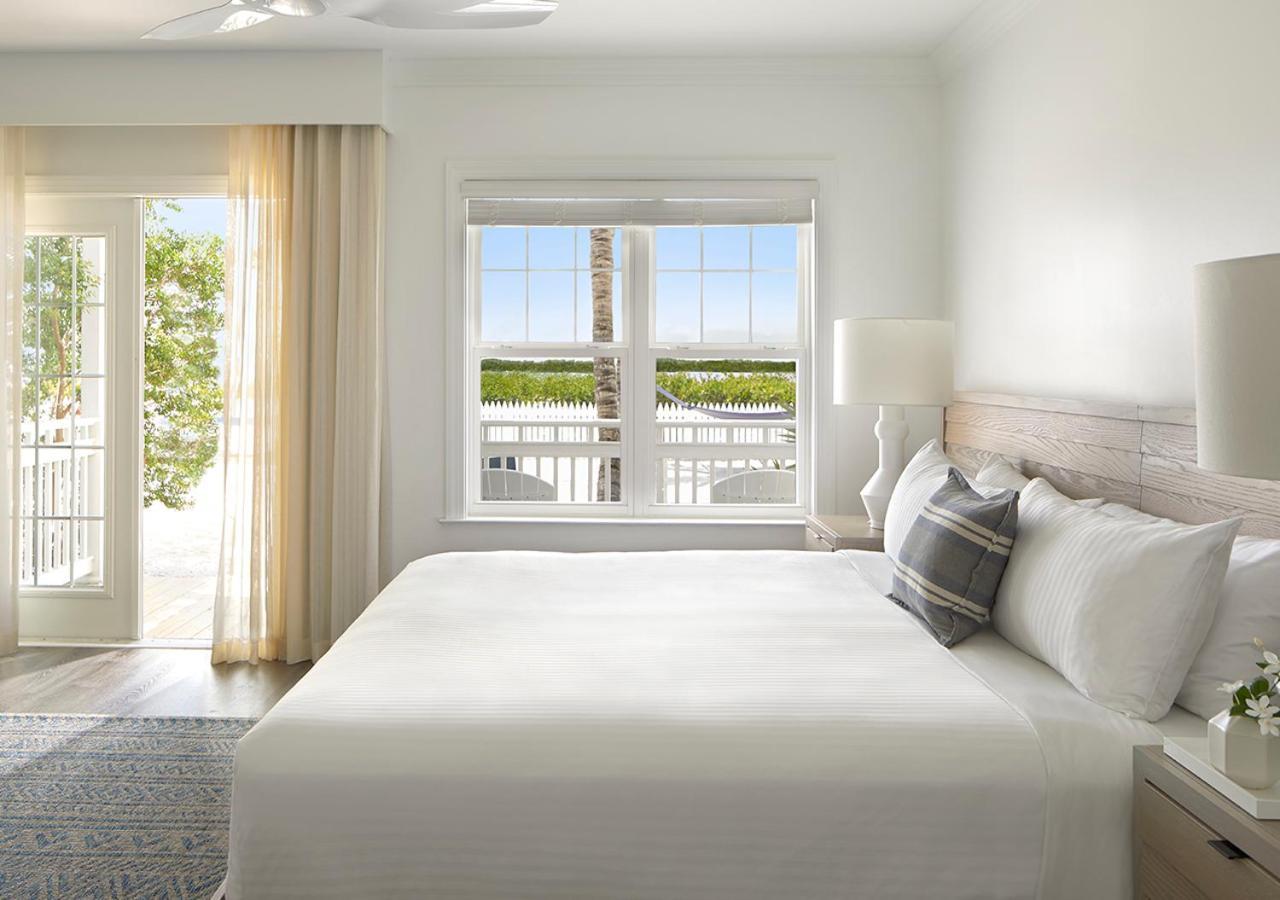 Two-Bedroom Suite Partial Water View,1276358929:JPEG