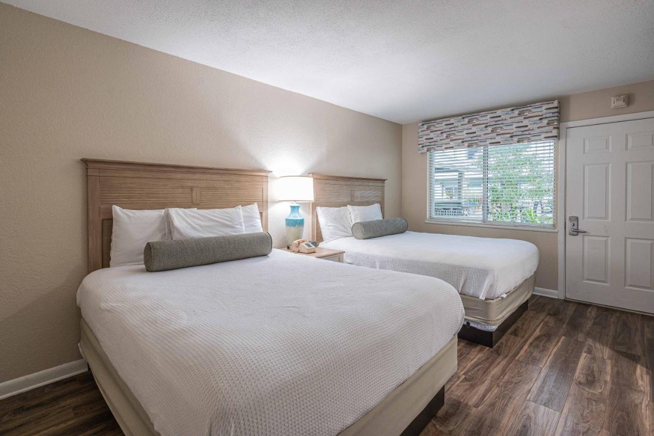 Two-Bedroom Apartment,1384321226:JPEG