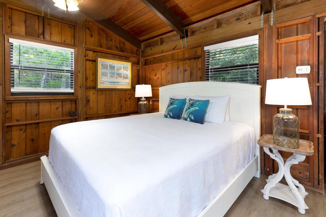 Bungalow - Beach Front,1270649230:JPEG