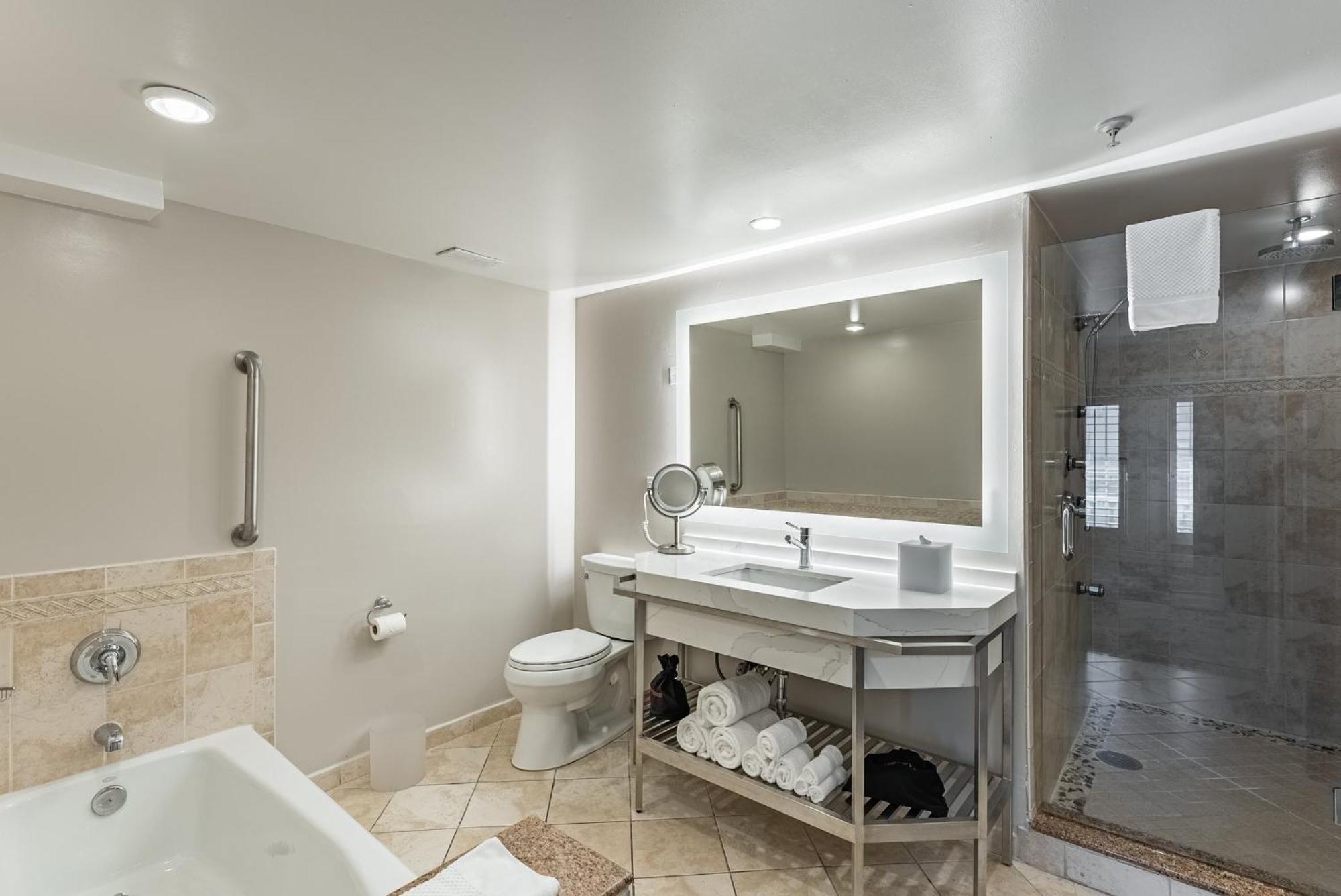 Suite Lit King-Size – Non-Fumeurs