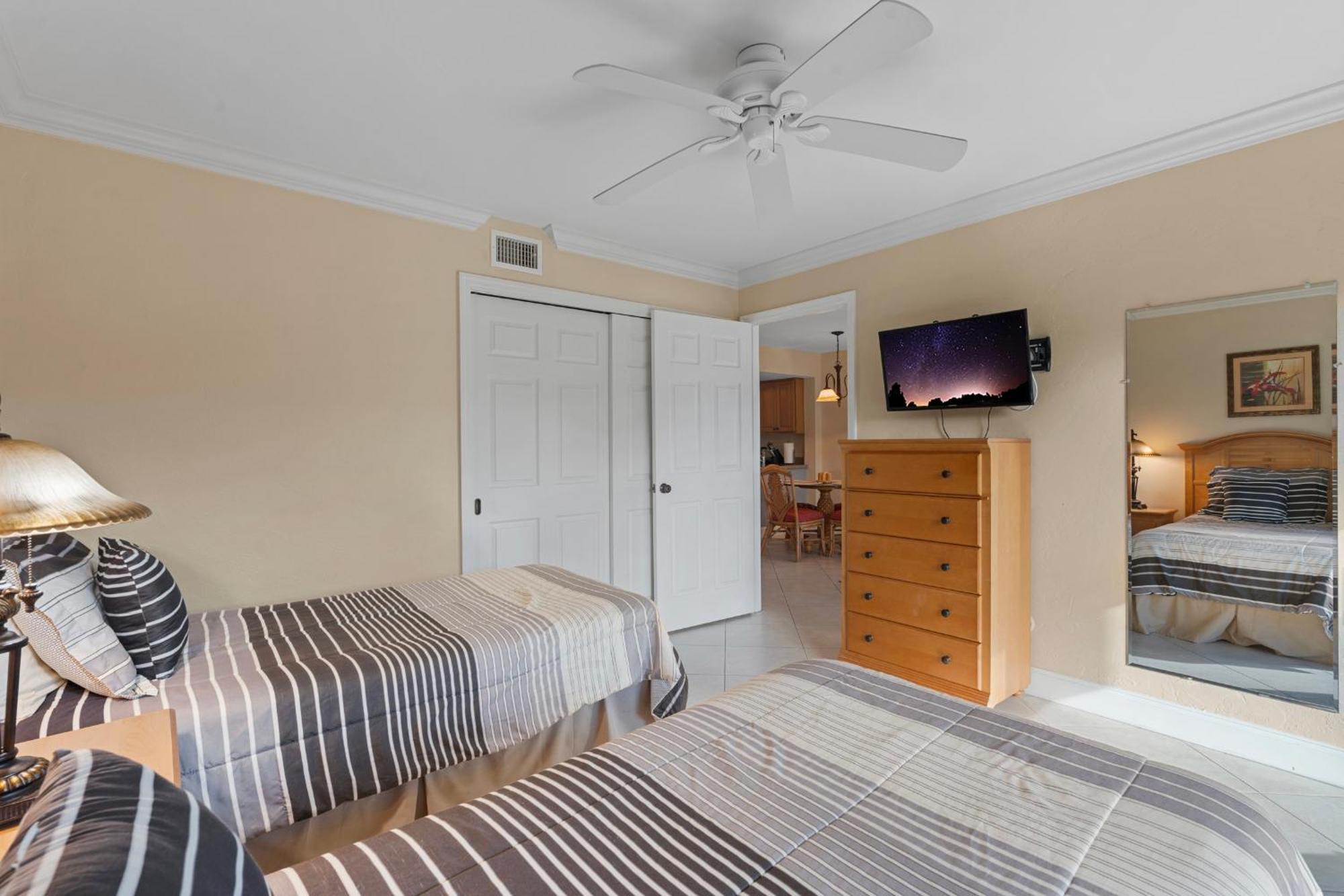 Two-Room Apartment,1770459797:JPEG