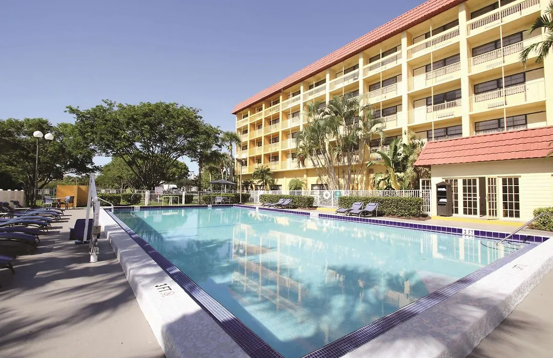La Quinta By Wyndham Coral Springs University Dr-1