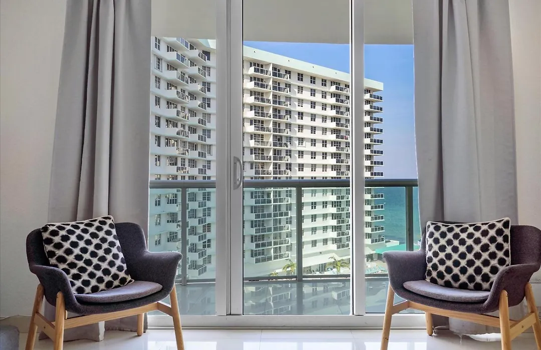 The Tides Ocean Luxury Suites-1