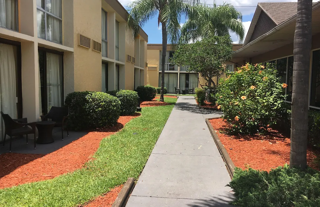B&B Hotel Orlando International Drive Near Universal - Newly Renovated!-1