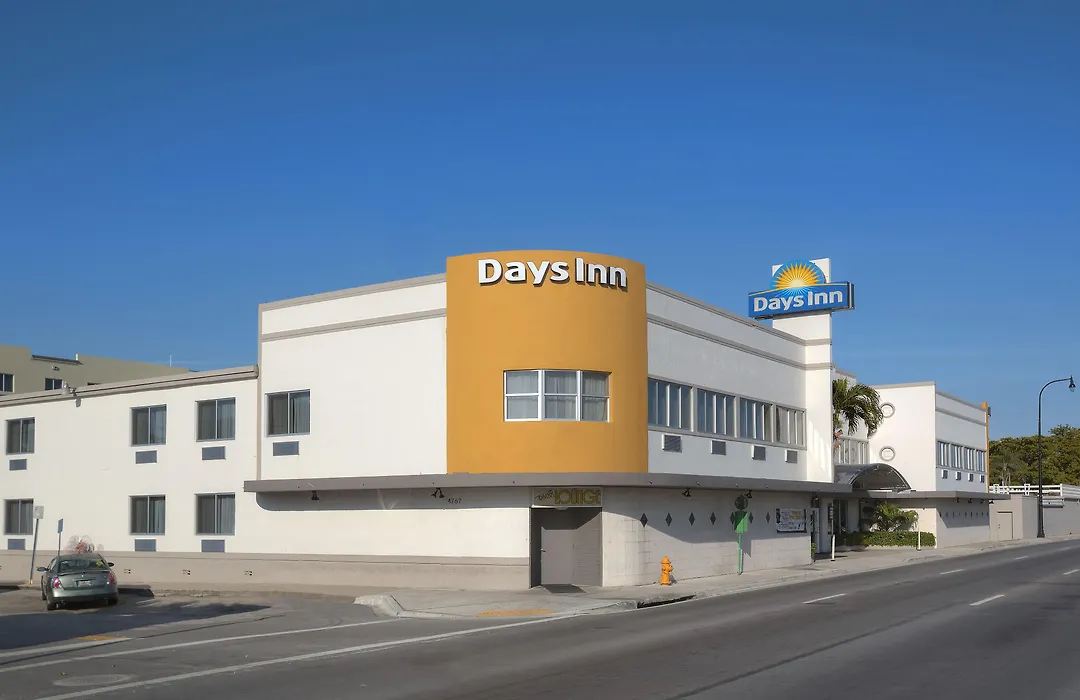 Days Inn By Wyndham Miami Airport North-1