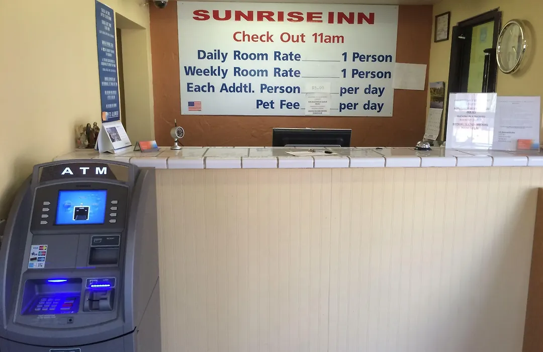 Sunrise Inn - Bradenton-1