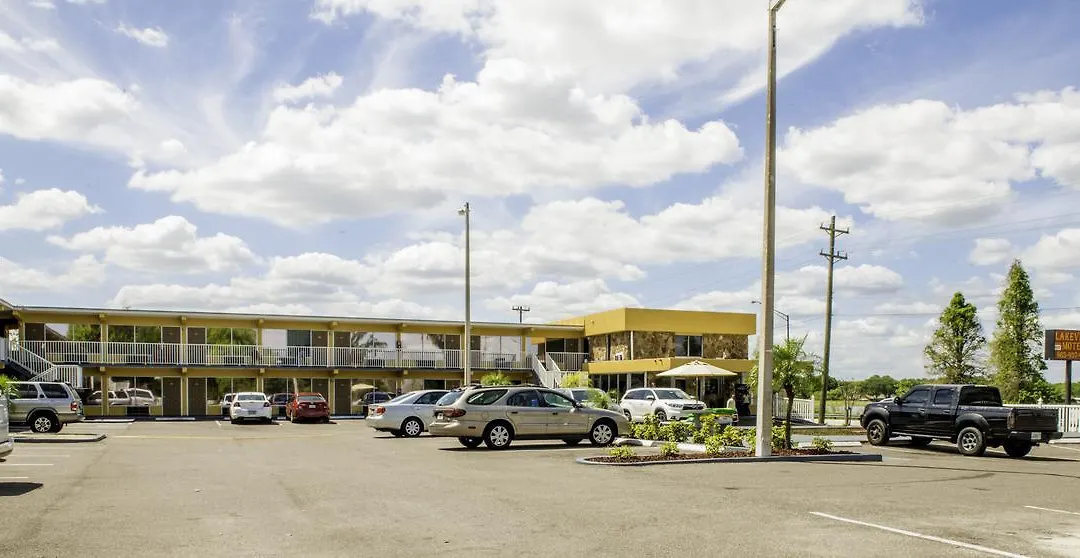Lakeview Motel-1