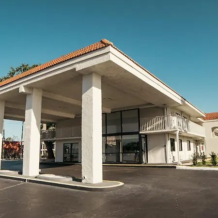 Travelodge By Wyndham Orlando Lake Buena Vista South-3
