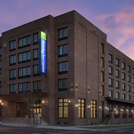 Holiday Inn Express Pensacola Downtown By Ihg-3