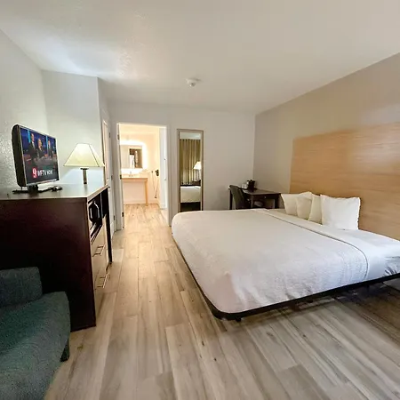 Hotel Monreale Express & Studios Idrive District-3