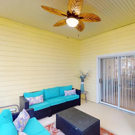 Newly Renovated Condo With Stunning View Of Pond Walking Trail And Tennis Courts-3