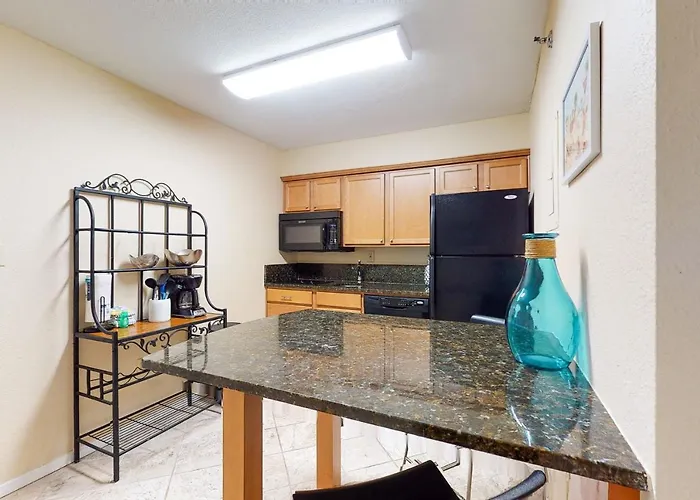 Islander Condominiums I