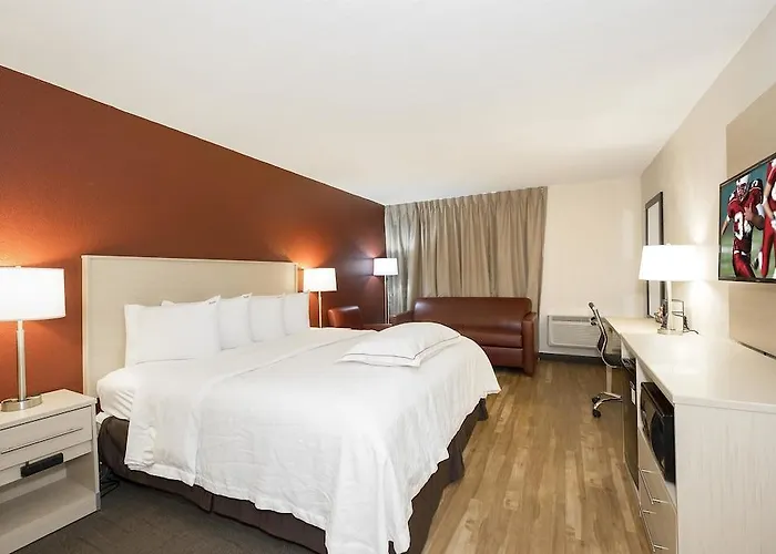 Days Inn By Wyndham Neptune Beach