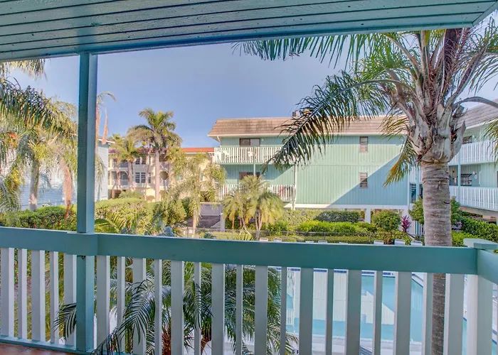 Anna Maria Island Beach Palms 7A