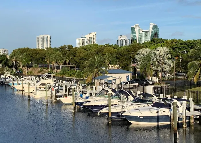 Bposhtels Hollywood Florida