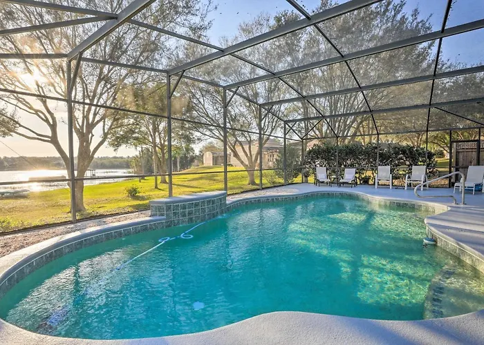 Dog-Friendly Lake Home W/ Dock ~ 25 Mi To Disney!