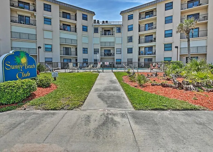 Oceanfront Ormond Beach Getaway W/ Balcony!