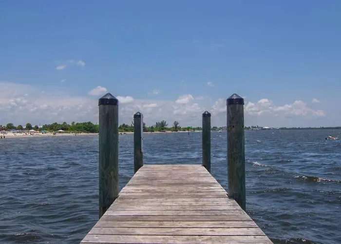 Little Harbor Resort #306 Tampa Bay Fl Beach, Bayside, 2 Pools