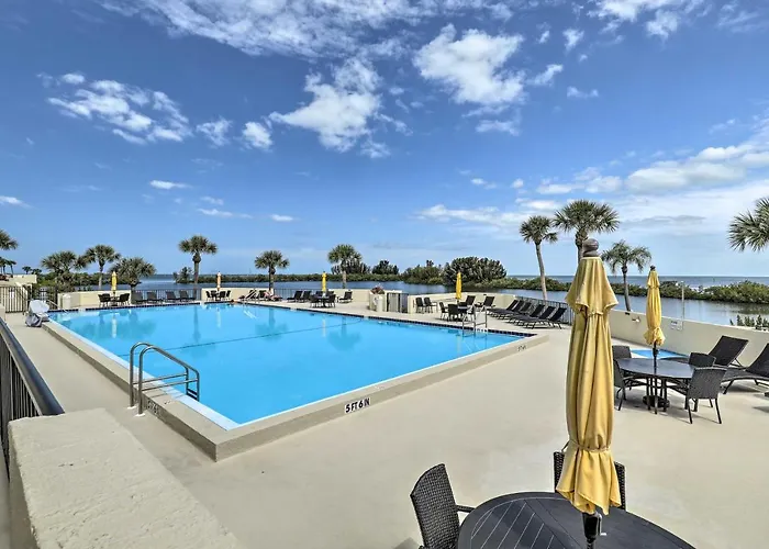Modern Waterfront Hudson Condo W/ Resort Pool!