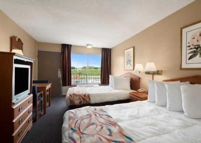 Days Inn Tampa North Of Busch Gardens