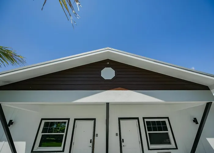 Casey Key Resorts - Beachfront