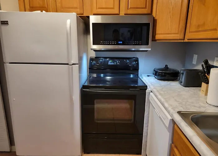 Comfy 1Br Apartment - Ideal For Traveling Nurses & Professionals