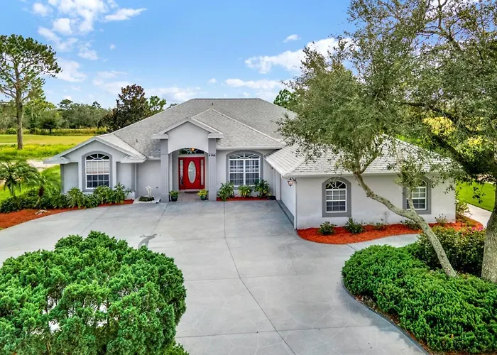 Solar Heated Private Pool & Lanai On Golf Course!