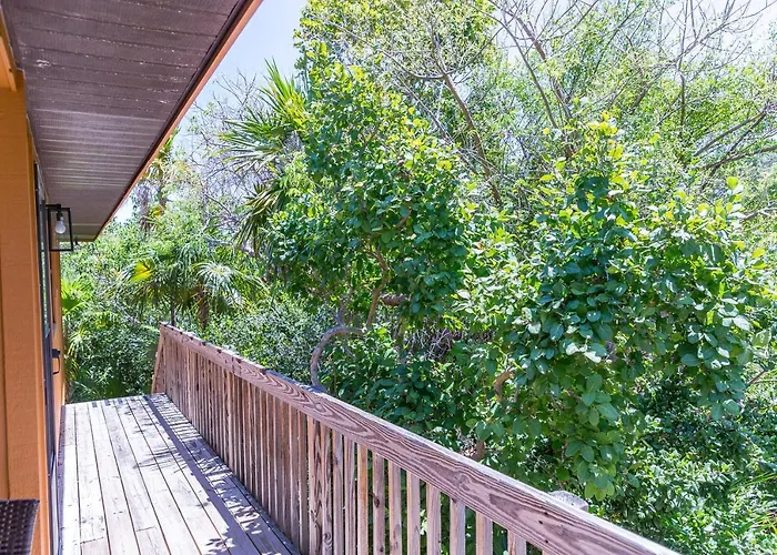 The Florida Keys Treehouse In Marathon, Fl