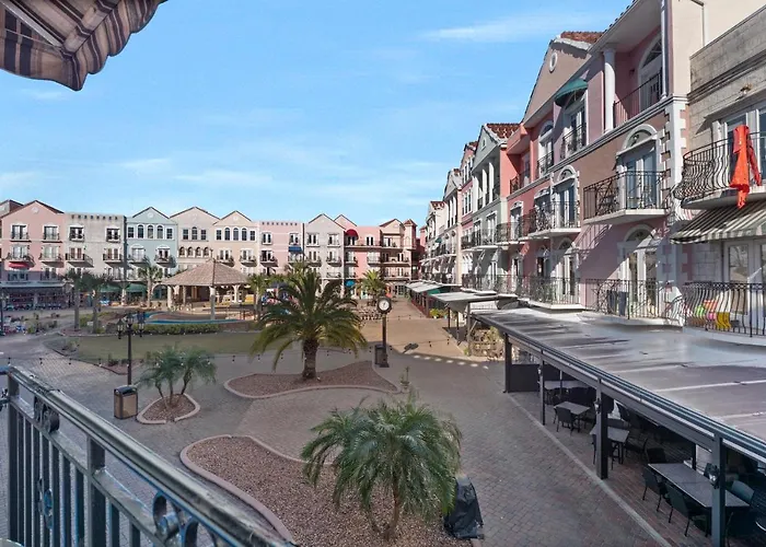 Couples Getaway - Sweet Retreat - European Village Best Location