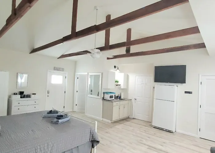 King Size Sassy Studio