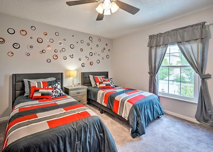 Game Room, Fenced Yard! Extended Base Near Wdw