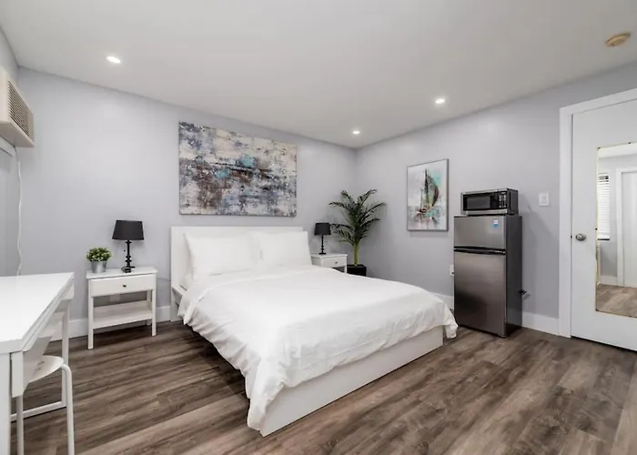 Shell On The Beach 105 - Renovated