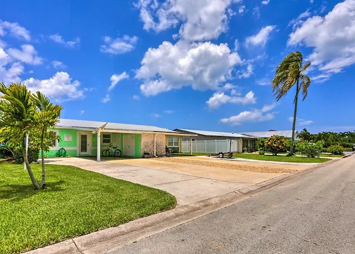 Boat Owner'S Paradise: Jensen Beach Home W/ Dock!
