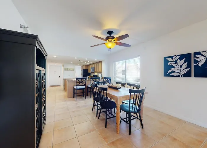 Water View 502
