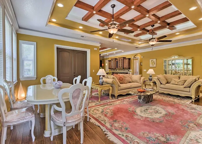 Elegant Venice Home W/ View - Walk To Beach!