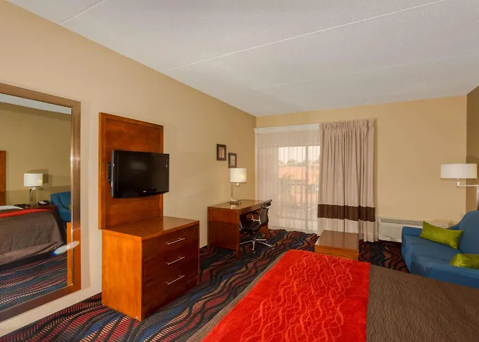 Baymont By Wyndham Bonita Springs