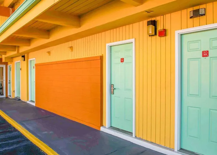 Econo Lodge Tallahassee Downtown - University