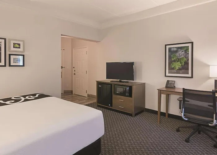 La Quinta By Wyndham Orlando Ucf