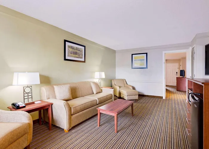 Baymont By Wyndham Jacksonville Orange Park