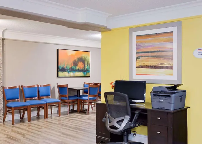 Baymont By Wyndham Jacksonville Orange Park