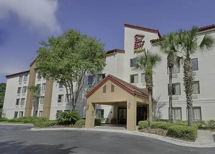 Red Roof Inn Plus + Gainesville