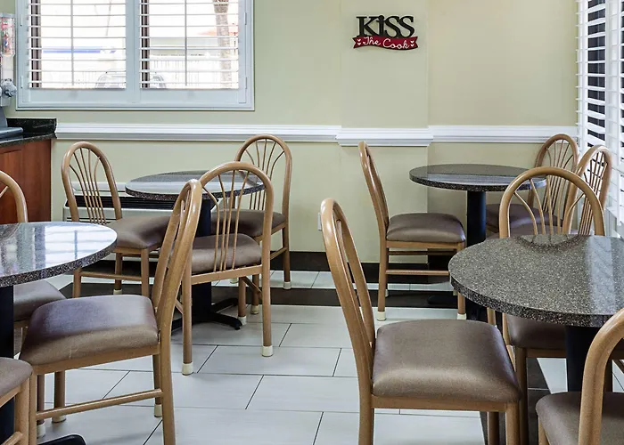 Days Inn Panama City/Central