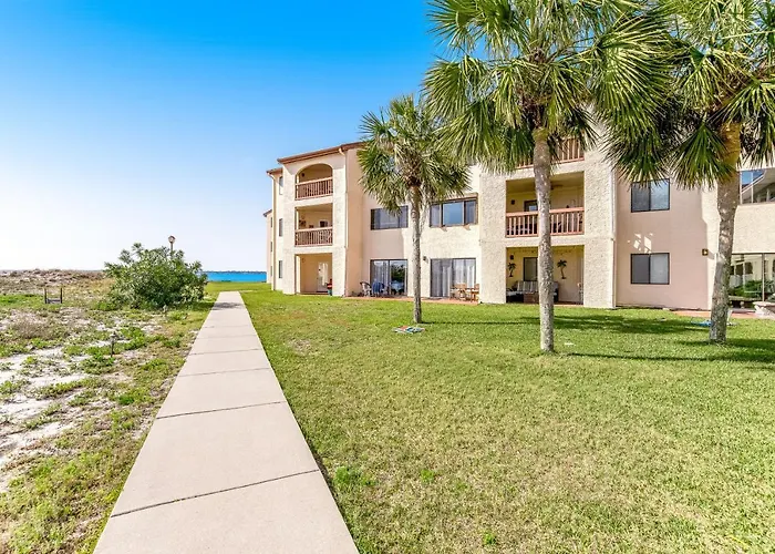 Sunset Harbor Palms 2-108