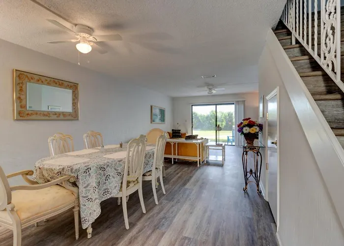 Blue Skies Oceanfront 2 Bedroom Townhouse