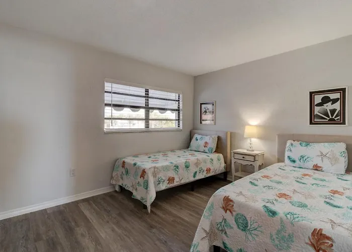 Blue Skies Oceanfront 2 Bedroom Townhouse