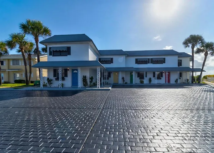 Dolphin Watcher 2 Bed Townhouse