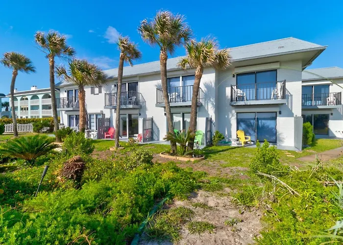 Green Palms Oceanfront 2 Bed Townhouse