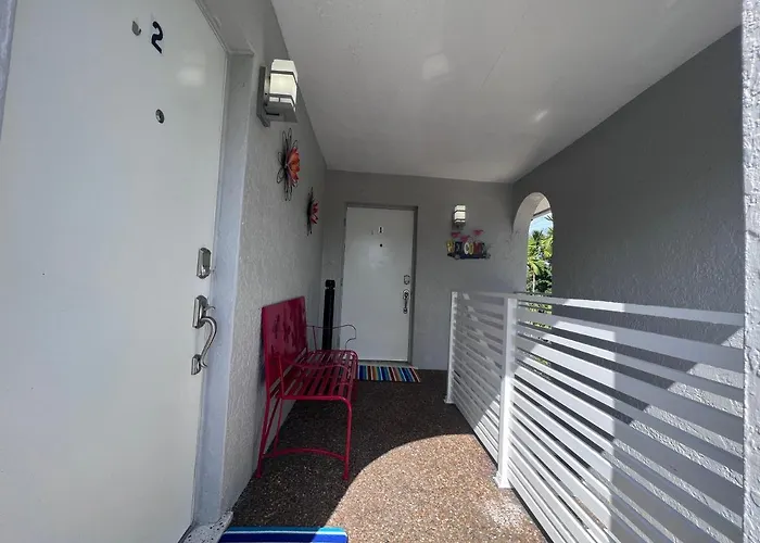 Stylish Studio Apartment By Miami International Airport