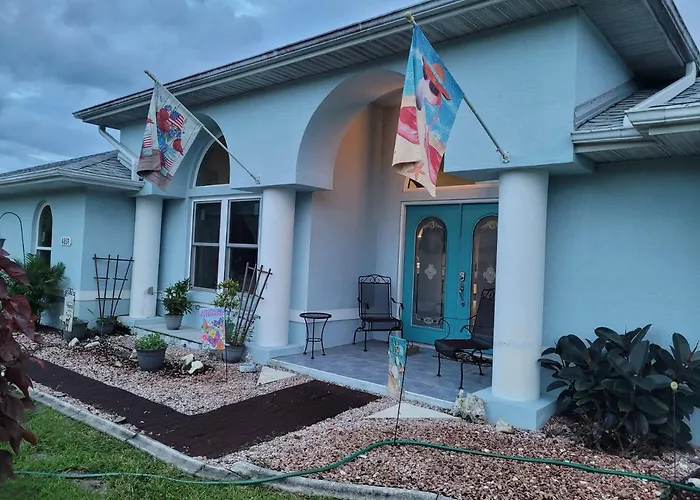 Steve And Cori'S Tropical King Suite 2
