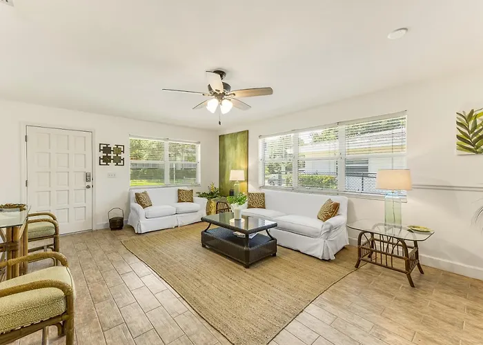 Rendezvous Beach Casa